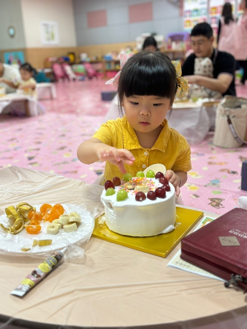 16. 38주년 교회생일 케이크 만들기-4.jpg