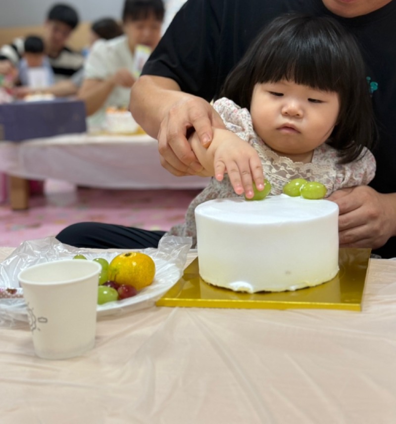 16. 38주년 교회생일 케이크 만들기-10.jpg