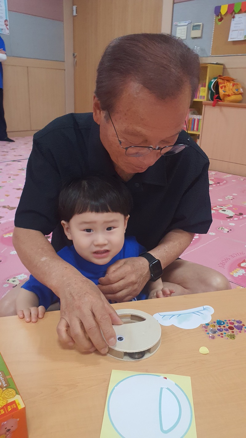 17 KakaoTalk_20251228_112715637_02.jpg