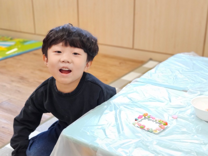 KakaoTalk_20260512_100941192_02.jpg